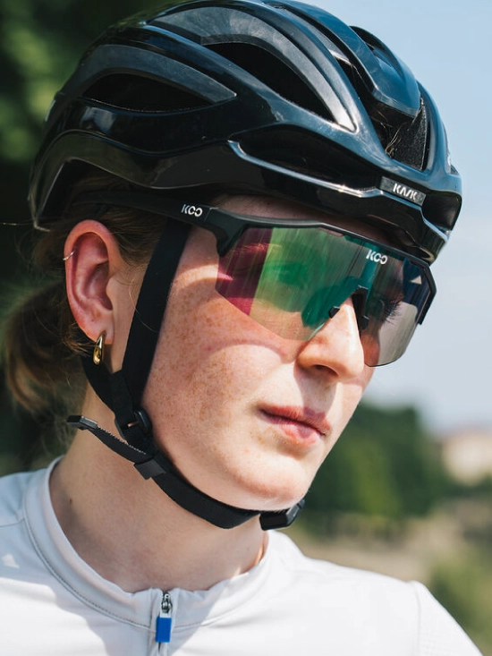 Lentes KOO Alibi Negro Mate / Fotocromático Verde - ZZBIKE