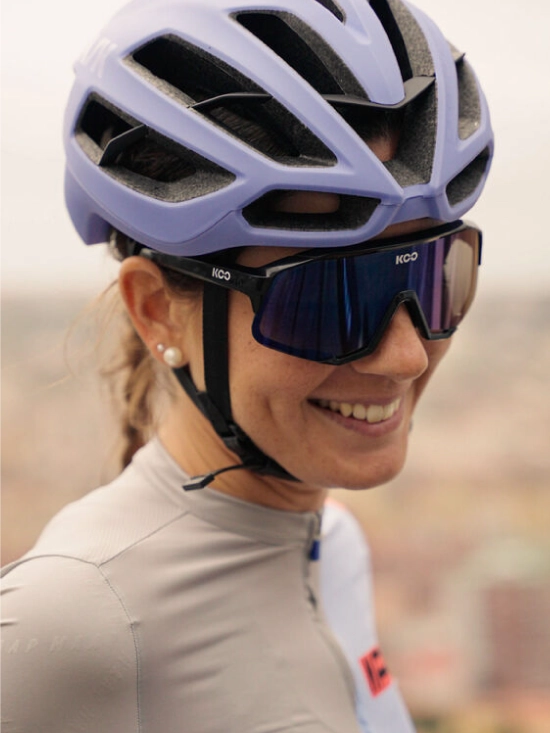 Lentes KOO Demos Negro Azul / Luna Cielo Azul - ZZBIKE