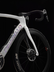 ZZBIKE - Tienda de Ciclismo Premium Perú Bicicleta PINARELLO Dogma F Sram Red AXS - ZZBIKE