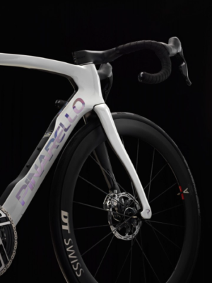 Bicicleta PINARELLO Dogma F Sram Red AXS - ZZBIKE