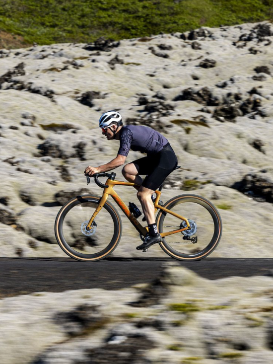 Bicicleta PINARELLO Grevil F5 SRAM Rival AXS - ZZBIKE