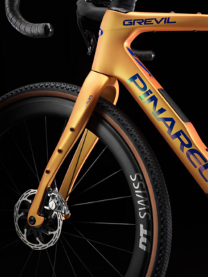 Bicicleta PINARELLO Grevil F9 Sram Red XPLR AXS - ZZBIKE